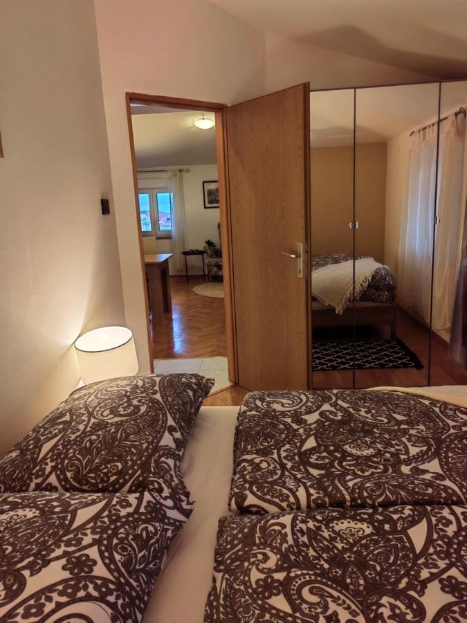 Albina Apartma *